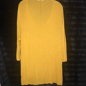 Mustard yellow tunic V-neck